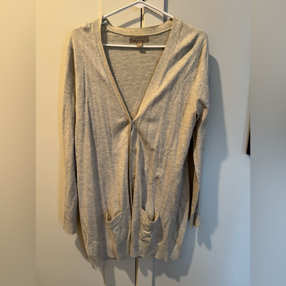 Banana Republic Light Beige/Gray Cardigan Sweater